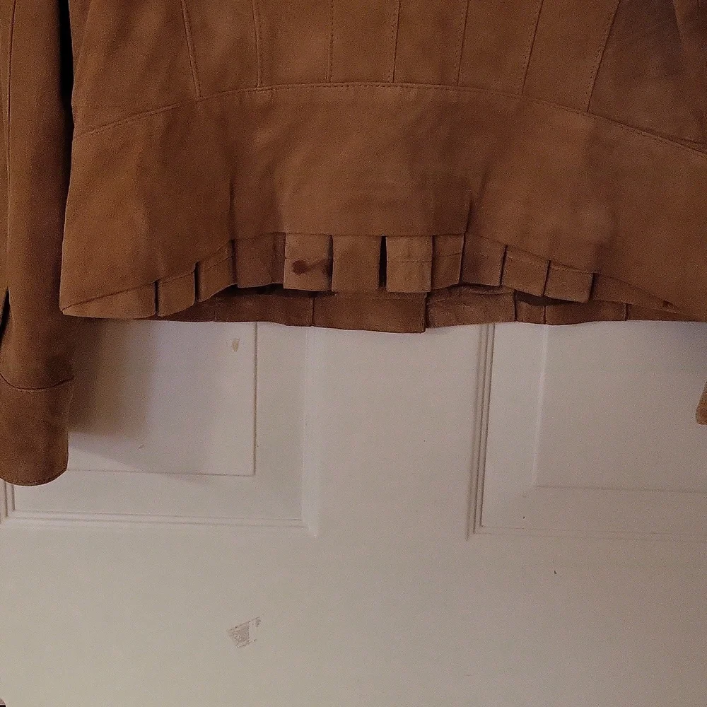 Coldwater Creek REAL soft suede like jacket with ruffle in Back